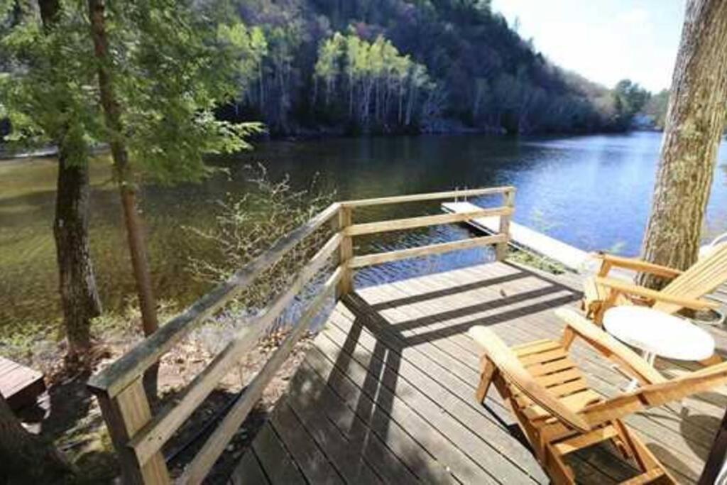 Hobie'S Landing - Blissful Lake Side Cottage - On Lake Winona Ashland Exterior photo